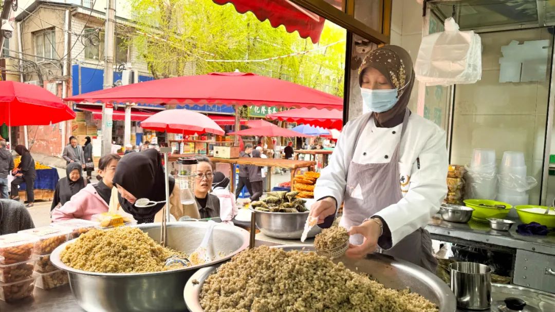 当地人用青稞做特产美食_青稞做的食物_青稞美食