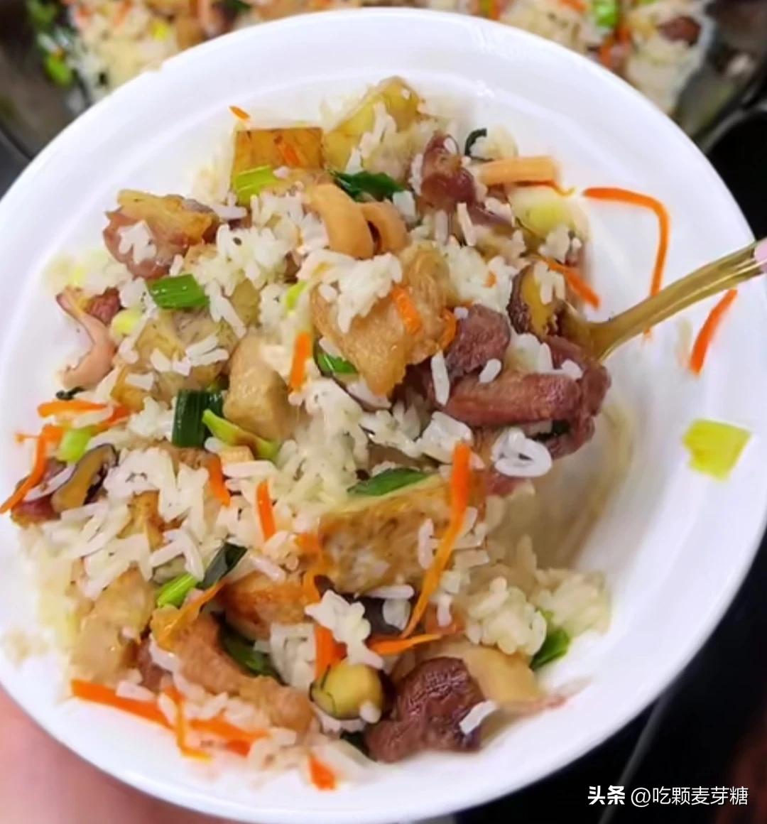 潮汕炒鱿鱼做法_鱿鱼卷怎么炒好吃潮汕美食_好吃炒鱿鱼美食潮汕卷怎么做