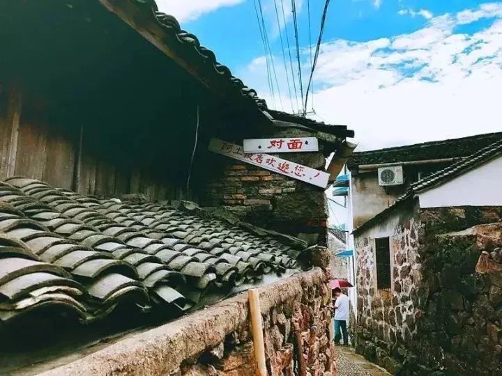 余姚网红咖啡店_余姚私密性高的咖啡馆_余姚山上咖啡馆