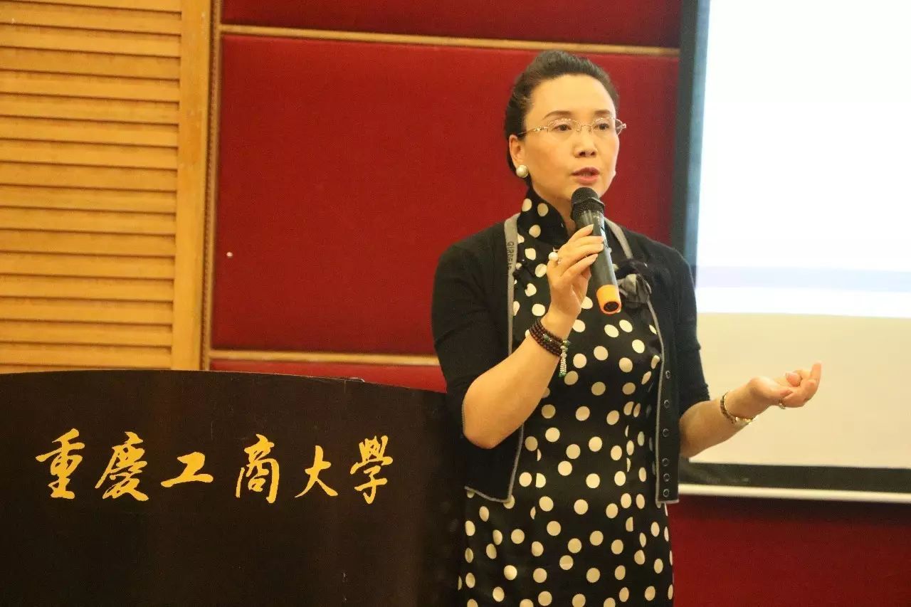 自律女性创业故事有哪些_女性自律创业故事_女性创业走心小故事