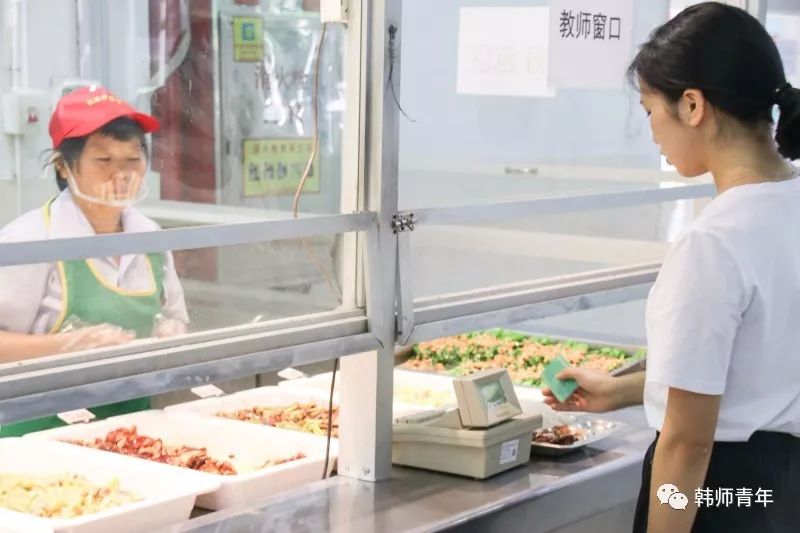 烫潮麻辣烫加盟_潮州美食港式麻辣烫图片_潮汕麻辣烫底料配方大全