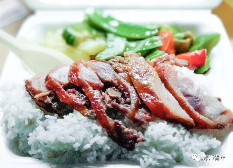 潮州美食港式麻辣烫图片_潮汕麻辣烫底料配方大全_烫潮麻辣烫加盟