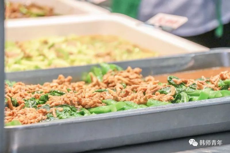 潮州美食港式麻辣烫图片_潮汕麻辣烫底料配方大全_烫潮麻辣烫加盟
