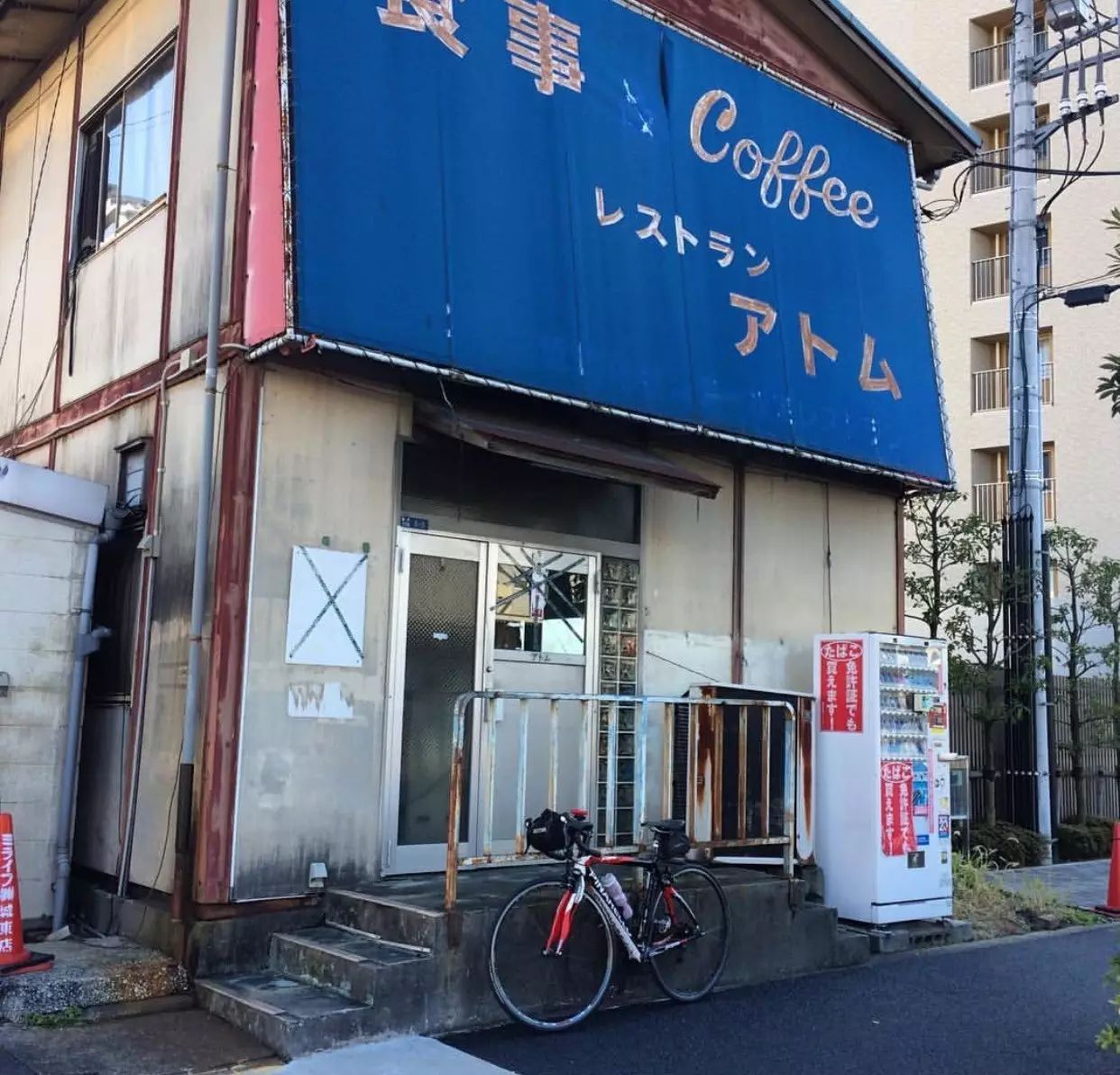 茶餐厅风格_欧风茶餐厅_茶餐厅风格装修效果图