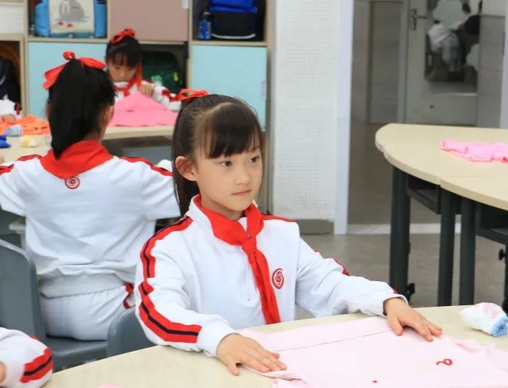 学习洗袜子生活技能_洗洗袜子_洗袜子小知识