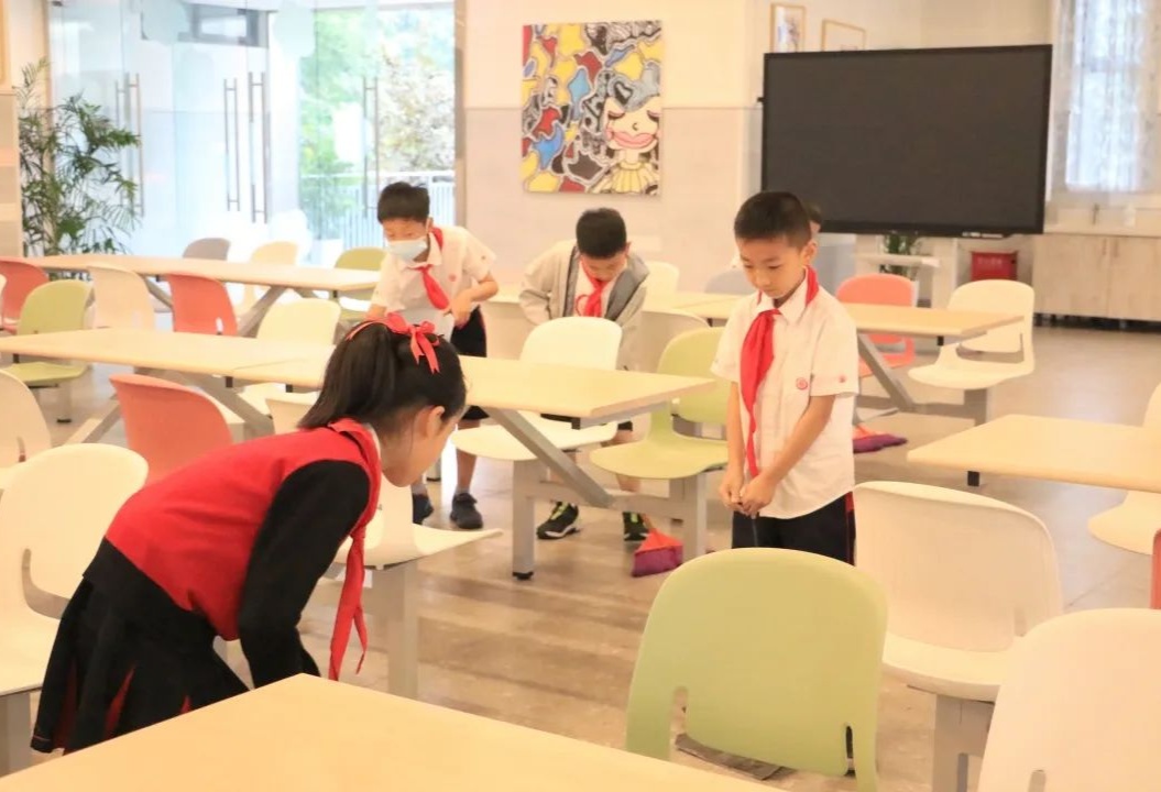 学习洗袜子生活技能_洗袜子小知识_洗洗袜子