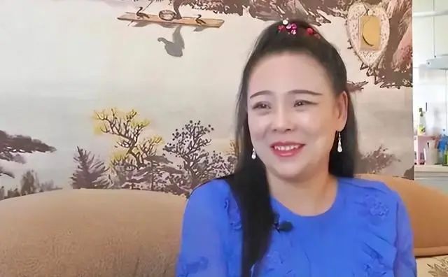 再婚日常主妇家庭背景_再婚家庭主妇日常_再婚家庭的相处之道