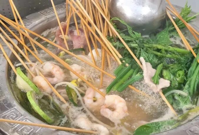 贵州独特美食_贵州的美食特色美食_贵州最有名的特色美食