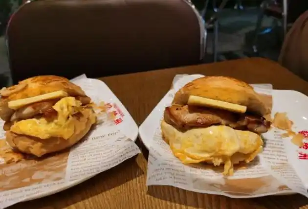 茶餐厅隔断效果图大全_茶餐厅隔断_茶餐厅隔间