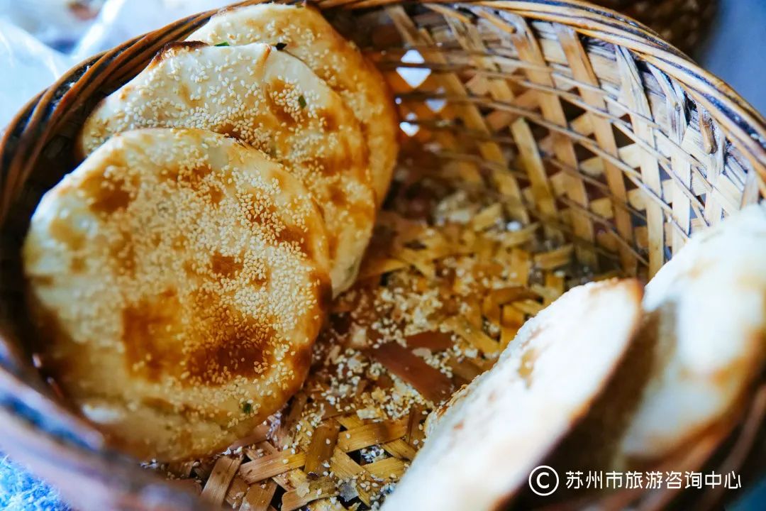 五一广场附近好吃的店_五一附近的点心城_五一广场点心店