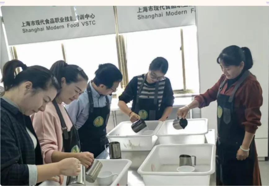 咖啡师培训班哪里学_咖啡师学校山西_咖啡师学校