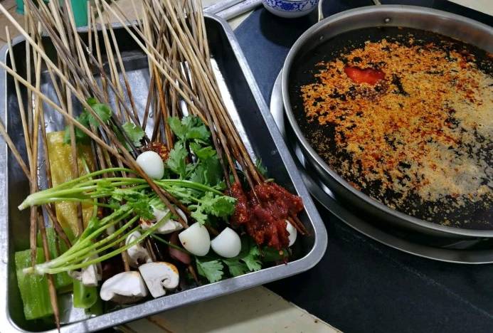 重庆美食学校地址_重庆美食馆_重庆堂美食