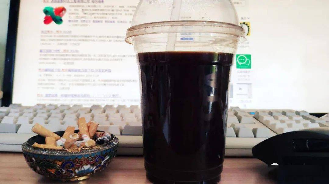 咖啡厅儿童能进去喝咖啡吗_咖啡厅能喝进去儿童吗_咖啡厅未成年可以进吗
