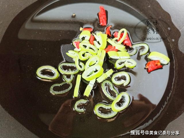韭菜能美食做汤吗_韭菜能做什么美食_韭菜能美食做什么