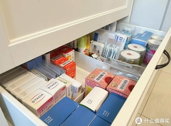 家庭日常床单收纳方法_床单收纳方法视频教程_床单的收纳方法