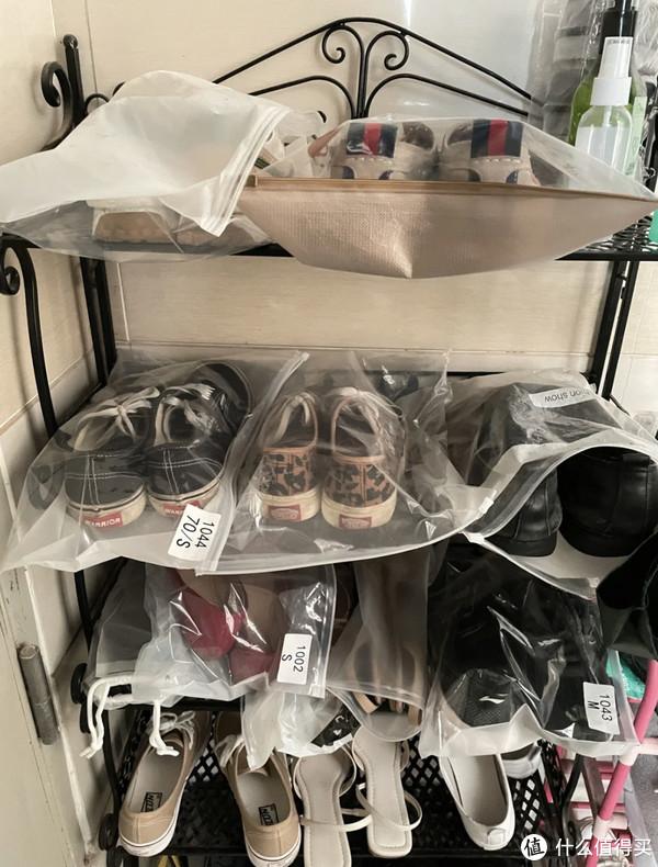 床单的收纳方法_床单收纳方法视频教程_家庭日常床单收纳方法