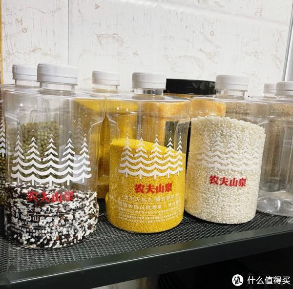 床单的收纳方法_床单收纳方法视频教程_家庭日常床单收纳方法