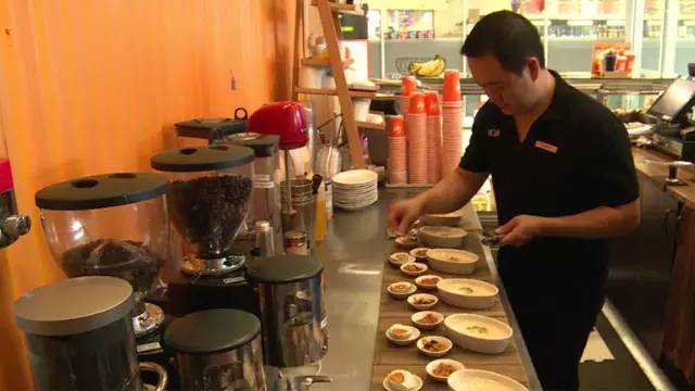 美食国际博览会在哪里_美食国际学校_国际美食CCTV