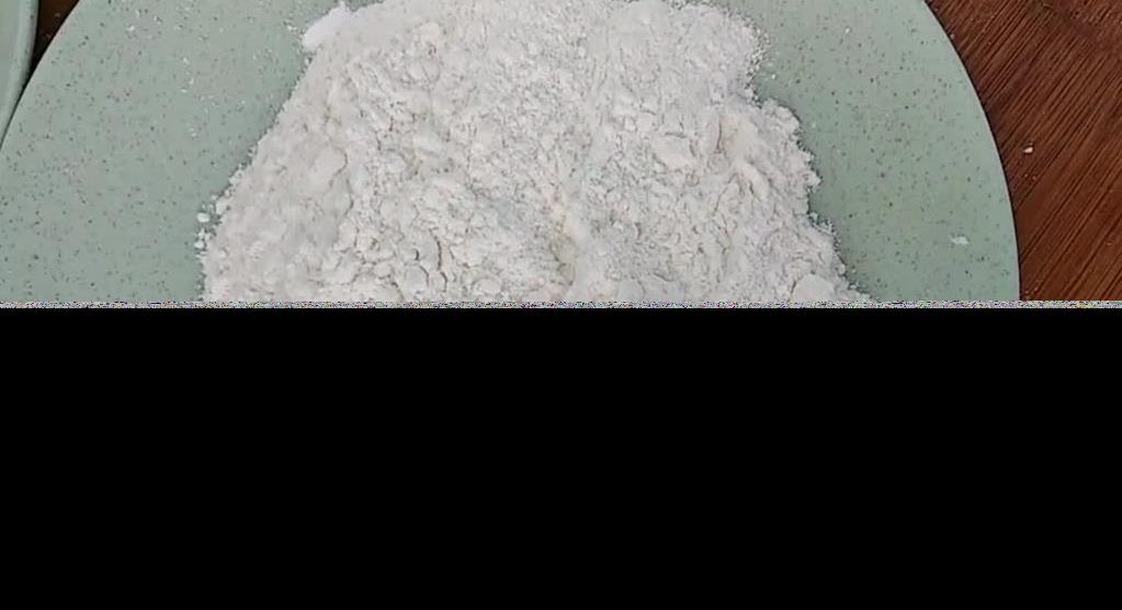 油炸糕点的做法家常做法_油炸糕点放什么会更酥_做油炸糕点