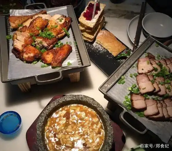 餐厅茶位费是什么意思_茶餐厅和餐厅_餐厅茶杯多少毫升
