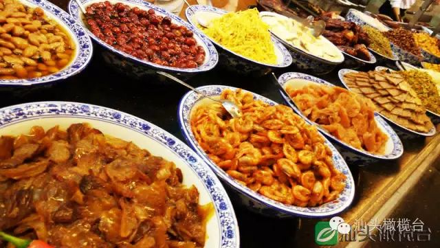 海鲜粽子的做法和配料窍门_海鲜粽潮汕美食_潮汕海鲜粽子做法