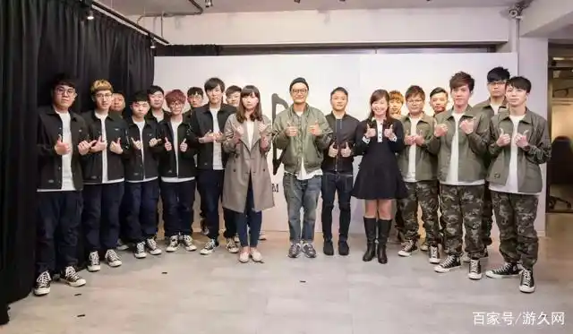lol电竞圈4p女解说_圈电竞圈都在等我掉马_电竞圈最