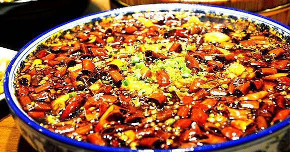 原来芙蓉街才是真正的西安美食街，这13家餐厅你吃过几家？