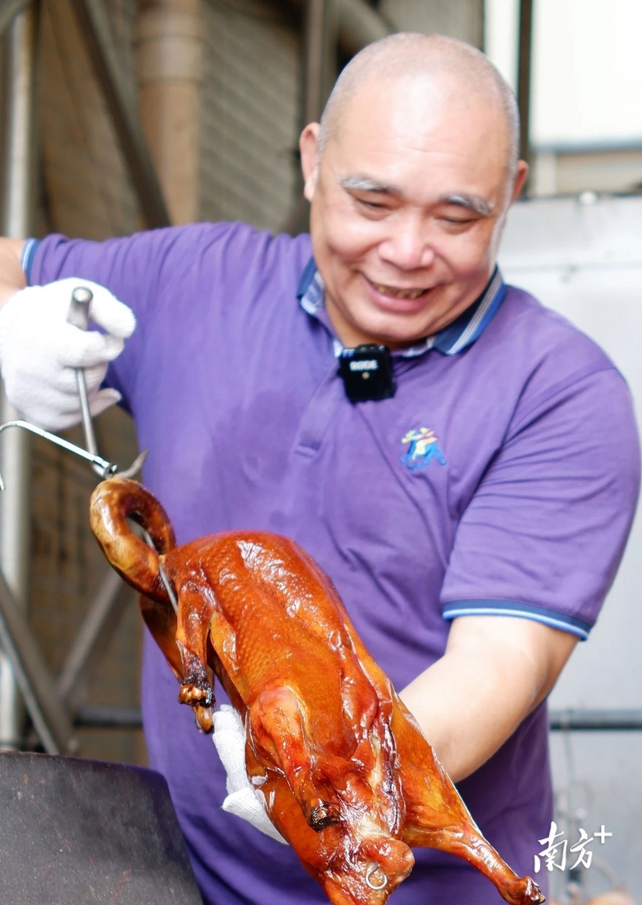港式烧鹅多少钱一只_港式烧鹅饭图片_港式茶餐厅烧鹅一分多少钱