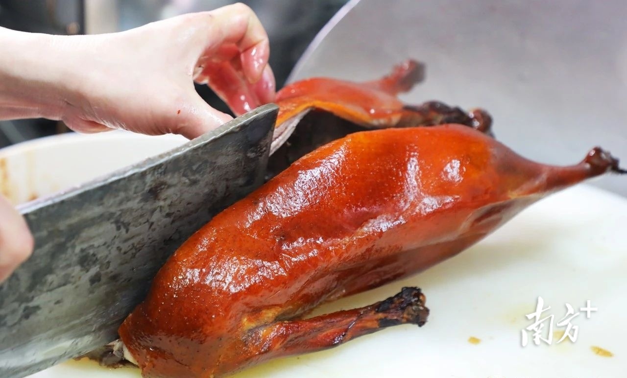 港式烧鹅饭图片_港式烧鹅多少钱一只_港式茶餐厅烧鹅一分多少钱