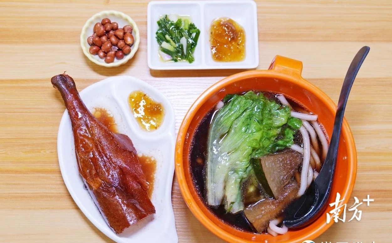 港式茶餐厅烧鹅一分多少钱_港式烧鹅多少钱一只_港式烧鹅饭图片