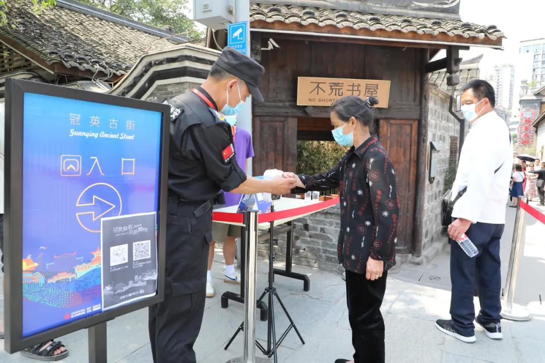 宜宾网红打卡的咖啡小店_宜宾咖啡馆打架事件_宜宾网红咖啡馆在哪里