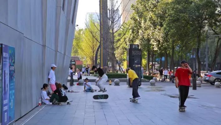 宜宾网红咖啡馆在哪里_宜宾咖啡馆打架事件_宜宾咖啡馆幕后老板