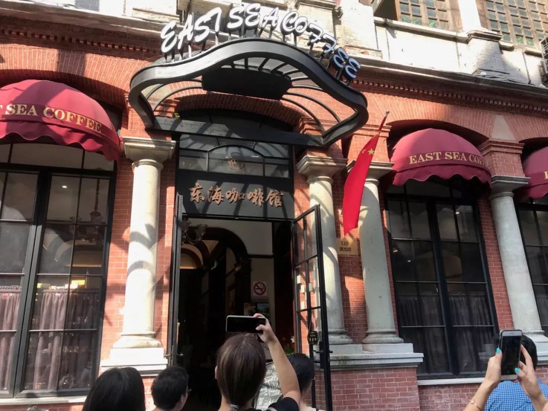 上海室内婚纱照_上海学习咖啡馆婚纱照_咖啡厅婚纱照
