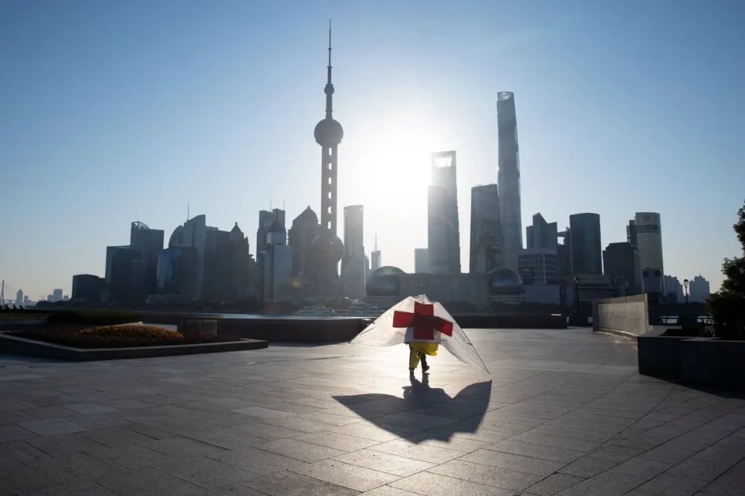 拍婚纱照上海_上海学习咖啡馆婚纱照_上海室内婚纱照