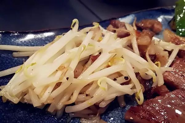 神户美食推荐_在神户吃神户牛肉_神户有马温泉美食