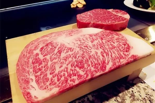神户美食推荐_在神户吃神户牛肉_神户有马温泉美食