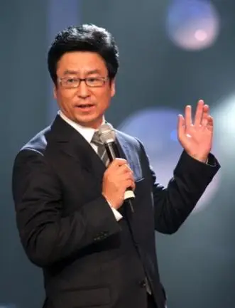 白岩松创新创业演讲_白岩松讲创业故事_白岩松的励志故事