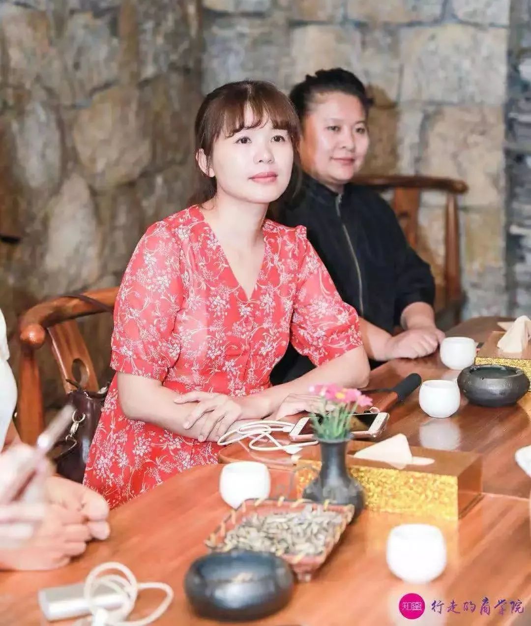 女性创业故事分享_创业女性讲故事_女性创业的故事