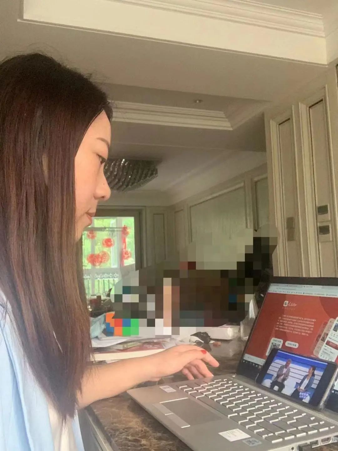 童年那些趣事_童年搞笑趣事作文_童年趣事家庭生活
