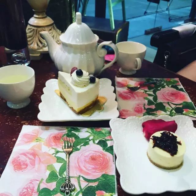 美食周边快查_周围的美食_美食周边产品