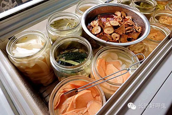 美食周边快查_周围的美食_搜一下周围的美食