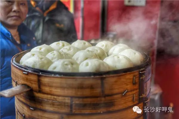 周围的美食_美食周边快查_搜一下周围的美食