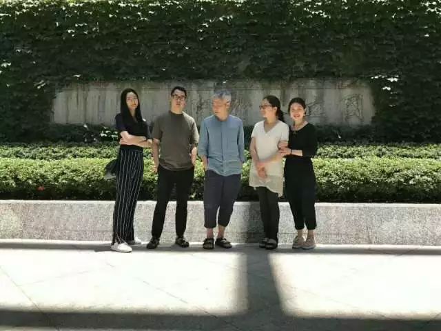 儿童绘画生活中的趣事_儿童画生活中的美_画画中发生的趣事
