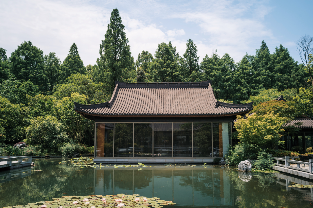 好吃餐厅怎么样_高级西餐厅点餐_酒店好还是西餐厅好点