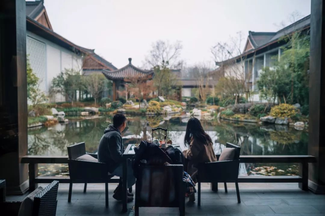 高级西餐厅点餐_酒店好还是西餐厅好点_好吃餐厅怎么样