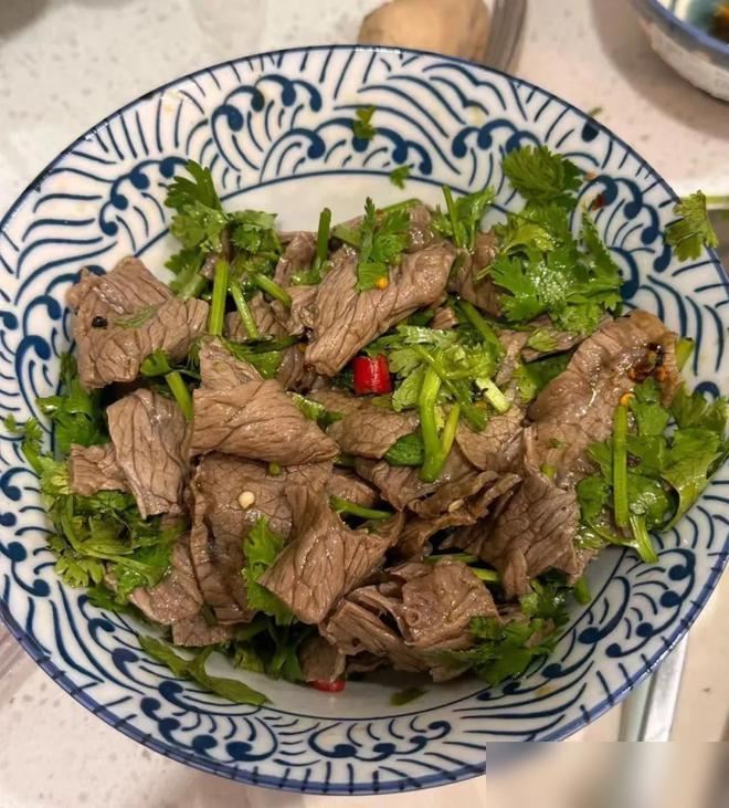 牛舌热量表_牛舌糕点热量_牛舌饼的热量