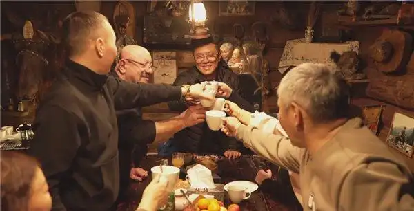 咖啡取暖_咖啡店用什么空调_咖啡厅空调