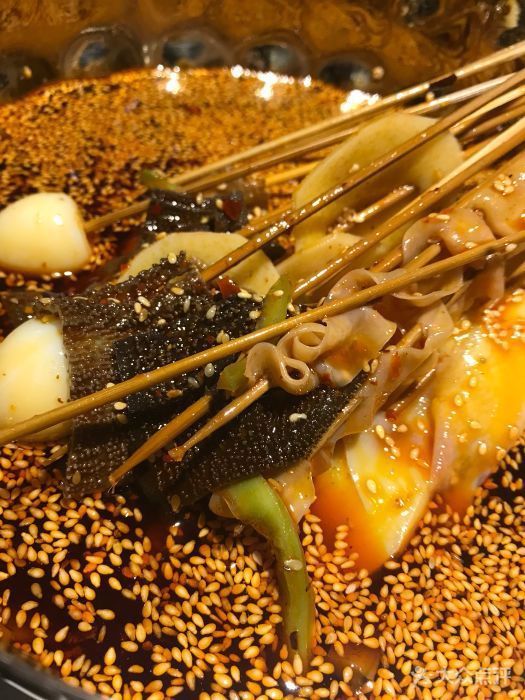 潮汕哪个酒吧比较有名_潮汕酒吧网红美食_潮汕蹦迪酒吧
