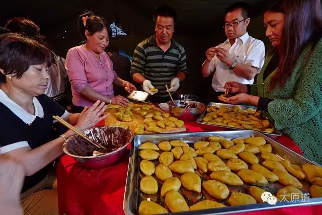 糕点表面是什么粉面_糕点粉是面粉吗_糕点粉是低粉吗