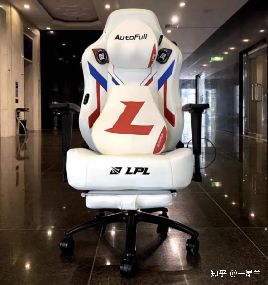 电竞手毛病_手小用什么电竞鼠标好_电竞选手x电竞女主播